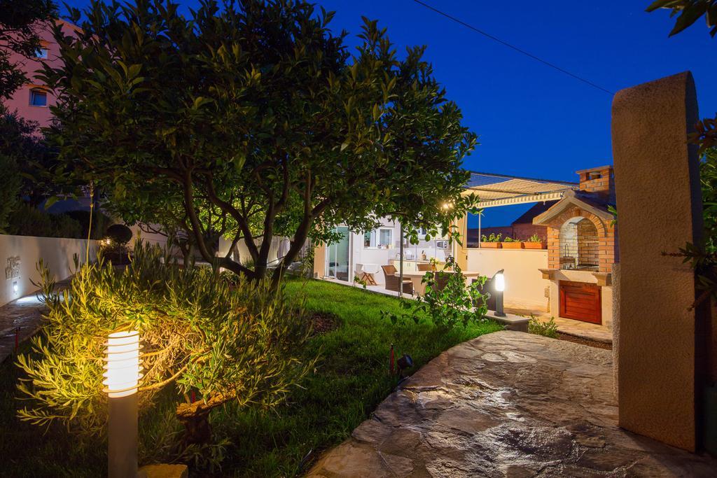 Komiža Villa Kamenica מראה חיצוני תמונה